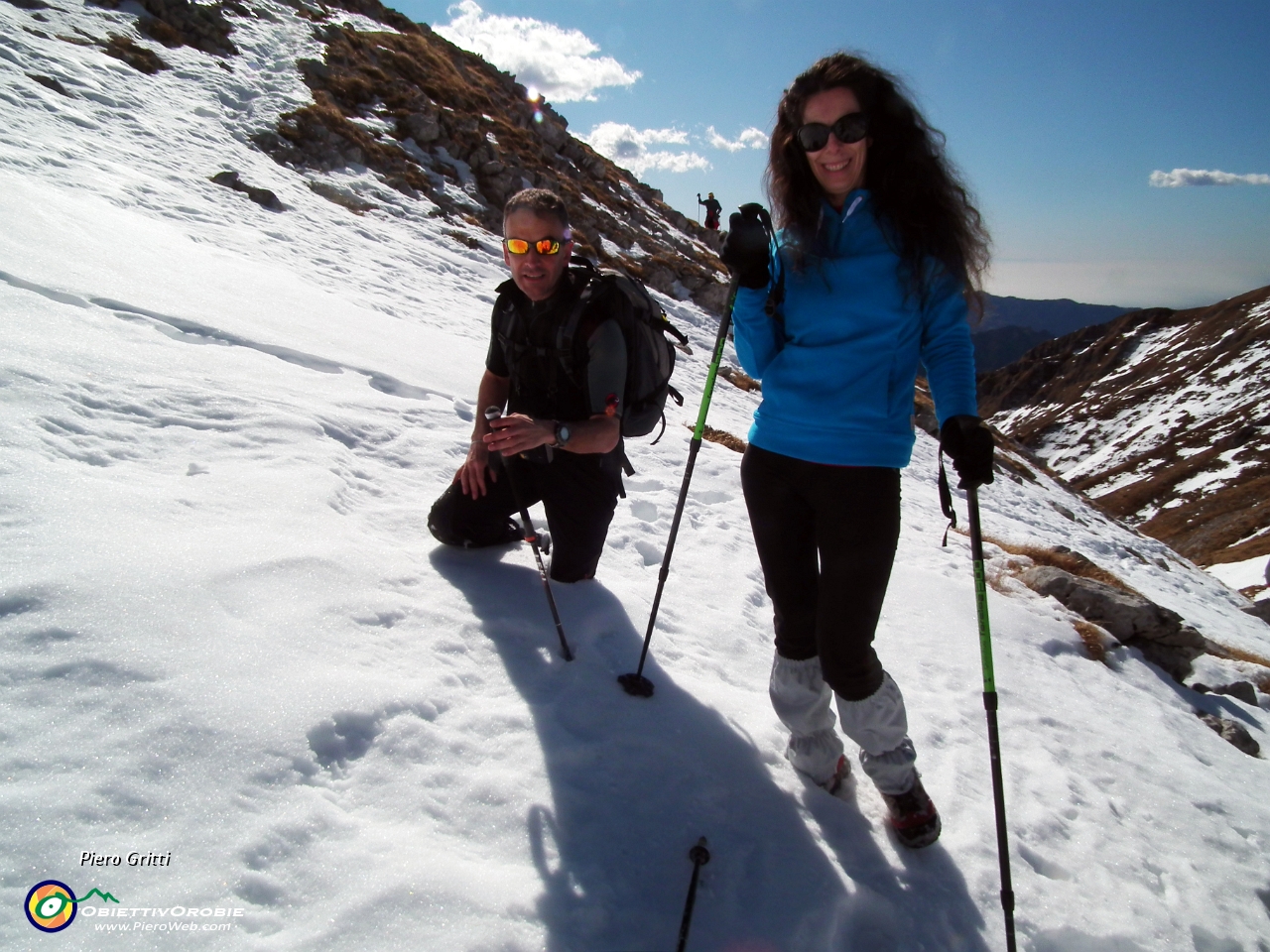 15 Affondando a tratti nella neve....JPG